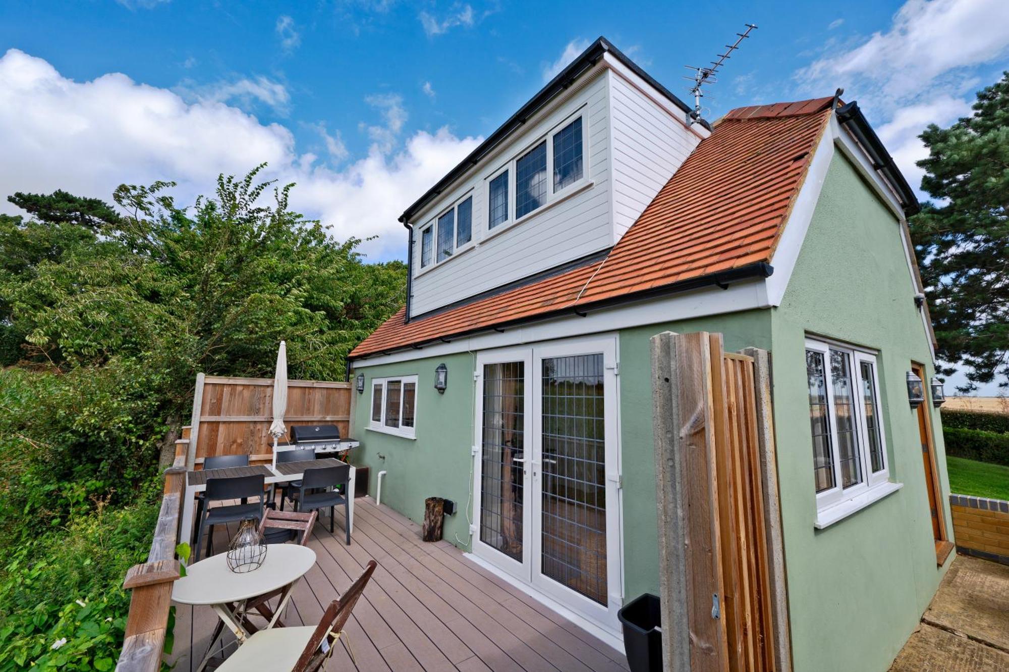 Owlet Lodge Chislet Exterior photo